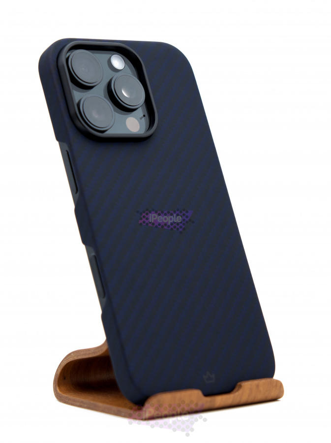Фото Купить Чехол VLP Kevlar case with MagSafe для iPhone 16 Pro Тёмно-синий по низкой цене в Москве