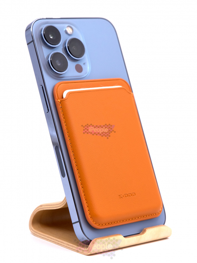 Фото Купить Кардхолдер K-DOO Wallet with MagSafe (Коричневый) по низкой цене в Москве