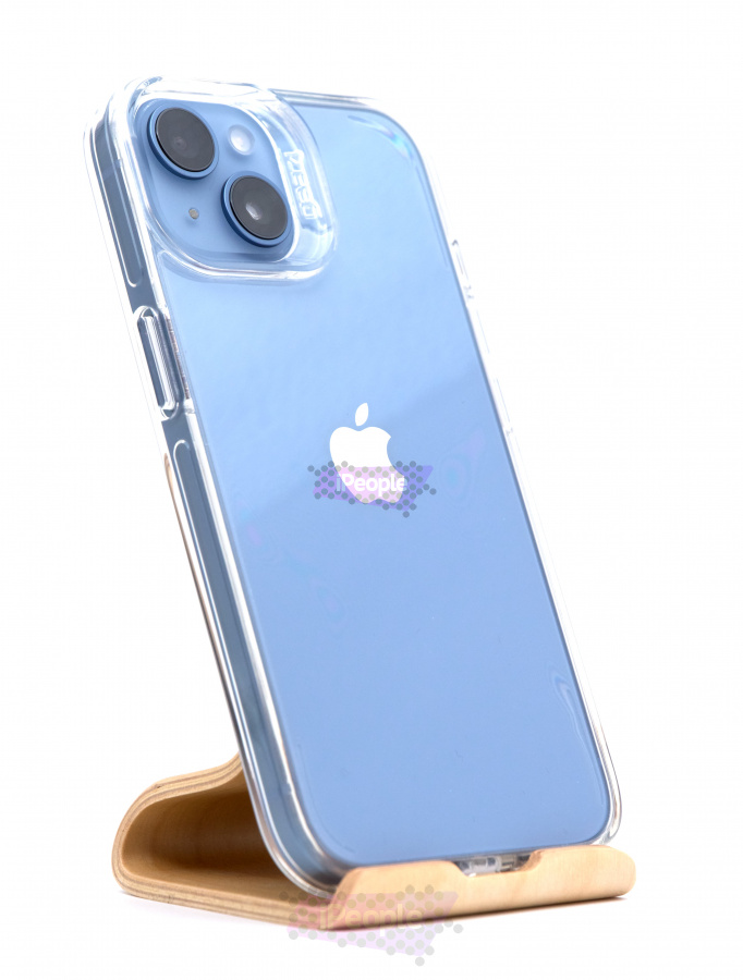 Фото Чехол Gear4 для iPhone 14, Прозрачный