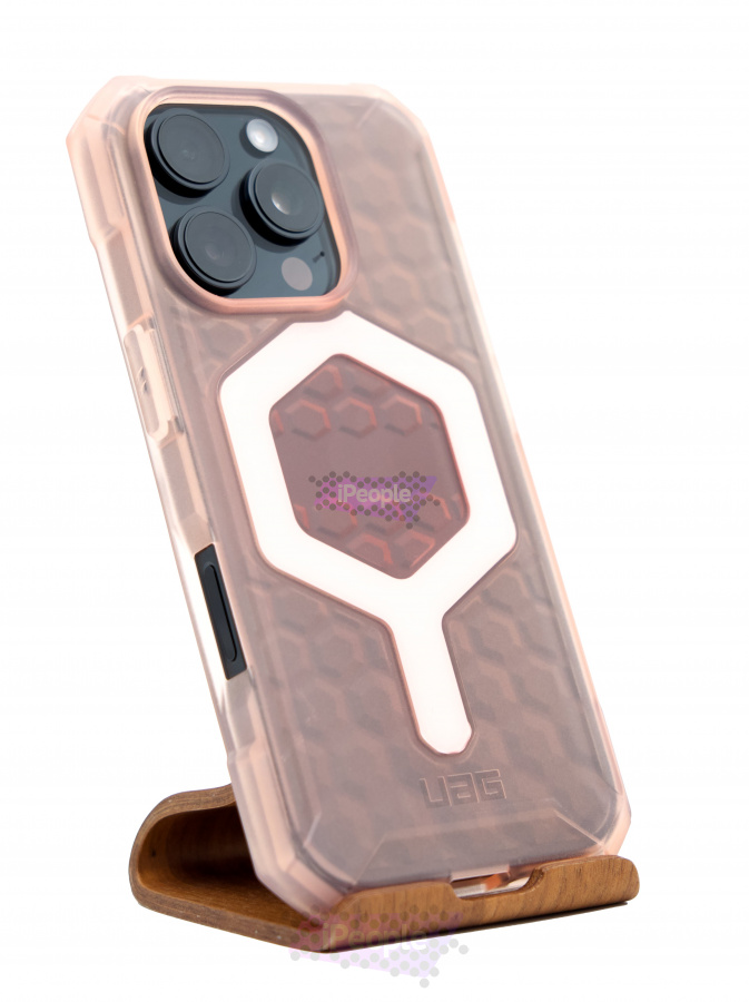 Фото Купить Чехол UAG Essential Armor для iPhone 16 Pro Розовый по низкой цене в Москве