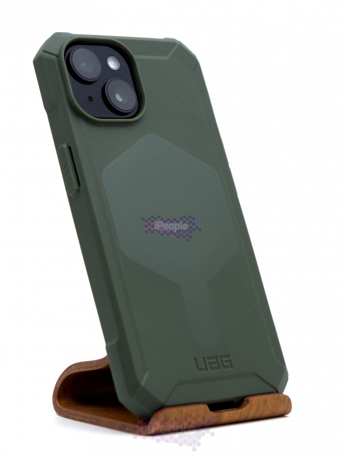 Фото Купить Чехол UAG Essential Armor для iPhone 15 Зелёный по низкой цене в Москве