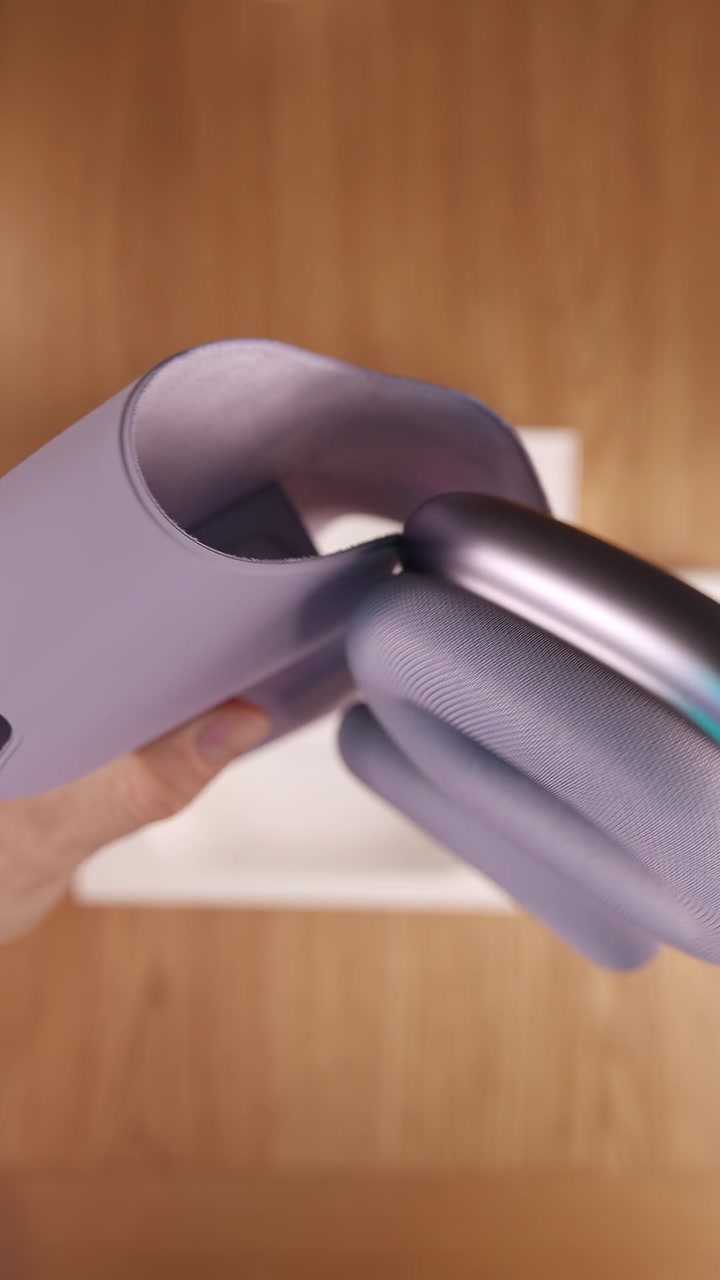 Самый красивый цвет AirPods Max