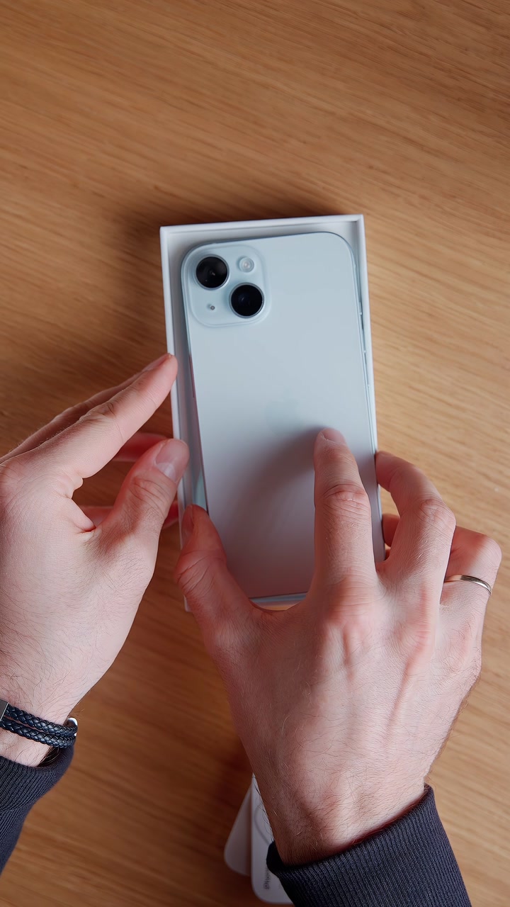 Самый красивый цвет iPhone 15