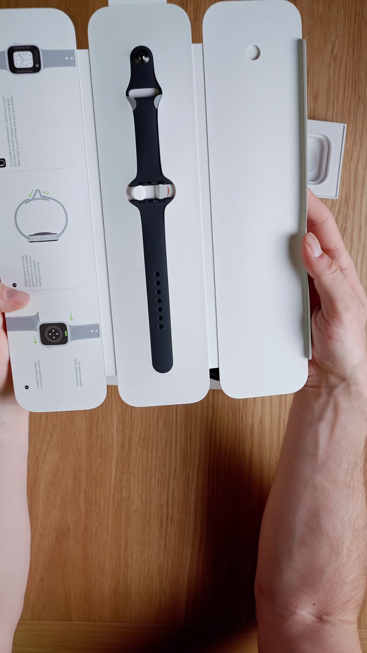 Распаковка Apple Watch SE 2 40mm Sport Band