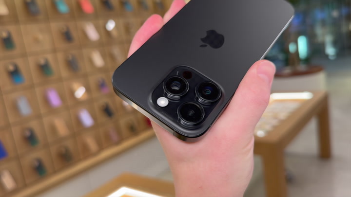 iPhone 16 Pro Black Titanium
