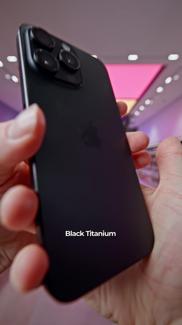 Как думаете, меняется ли впечатление от iPhone в зависимости от его цвета?