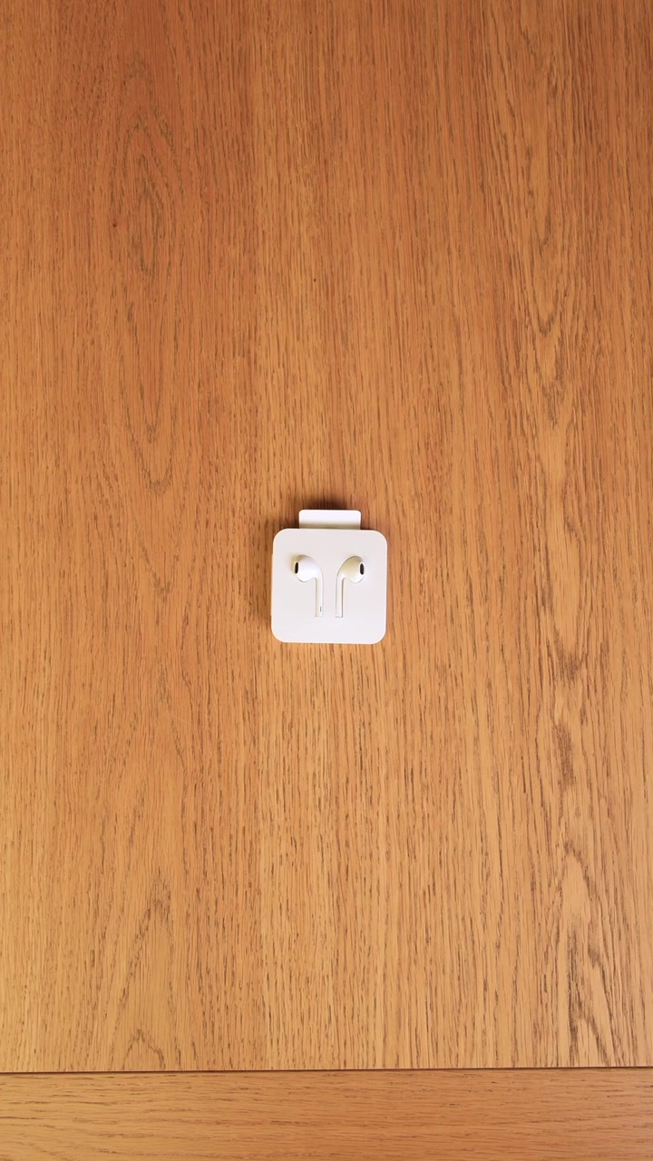 Наушники Apple EarPods USB-C (MTJY3)