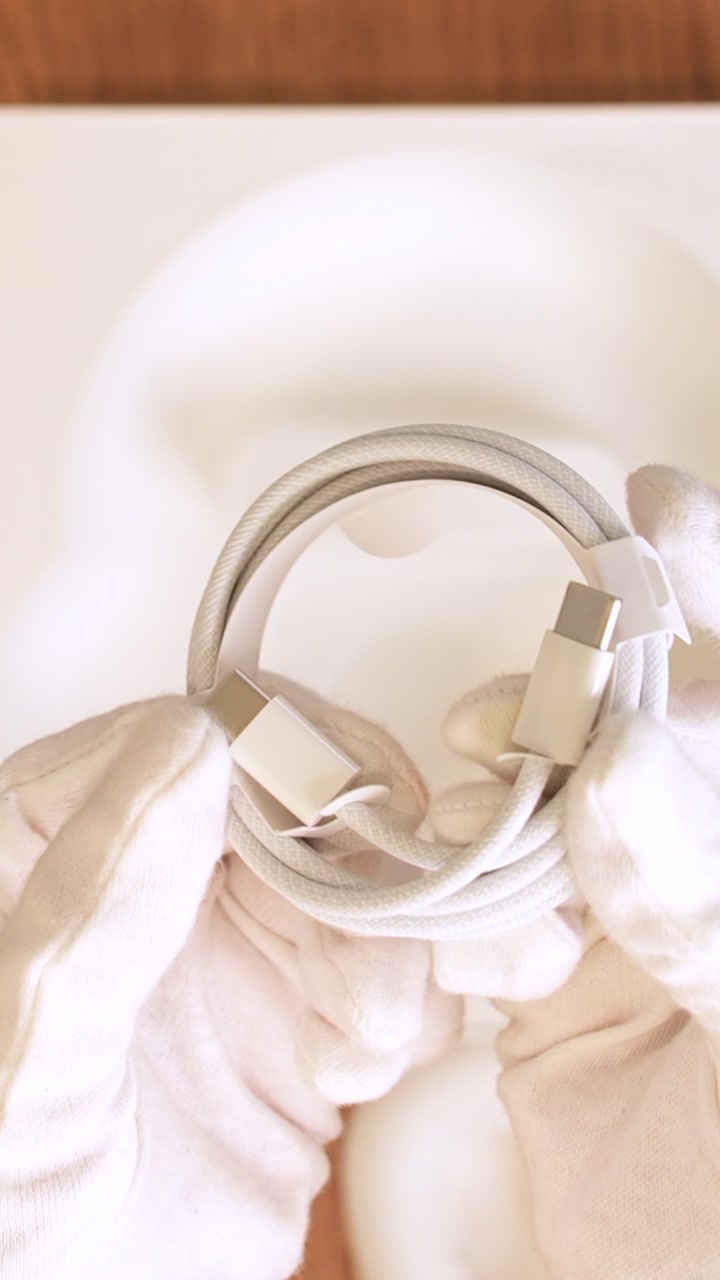 Беспроводные Наушники Apple AirPods Max (2024) Starlight