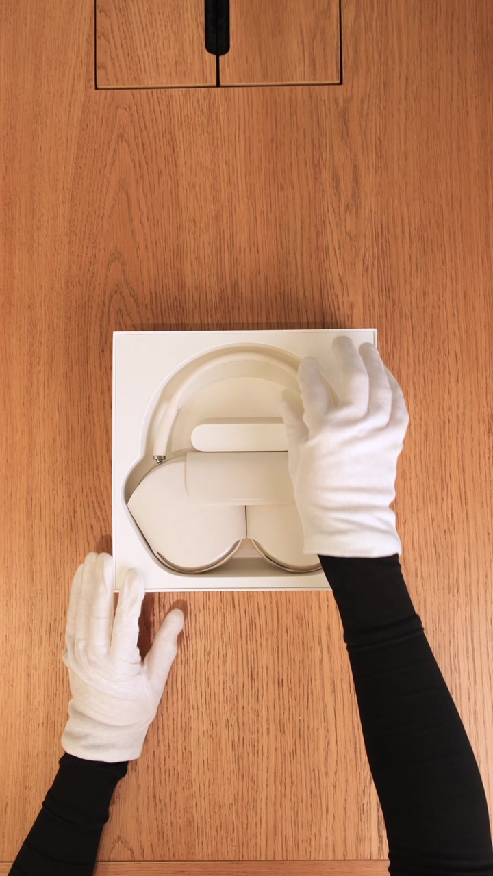 Беспроводные Наушники Apple AirPods Max (2024) Starlight