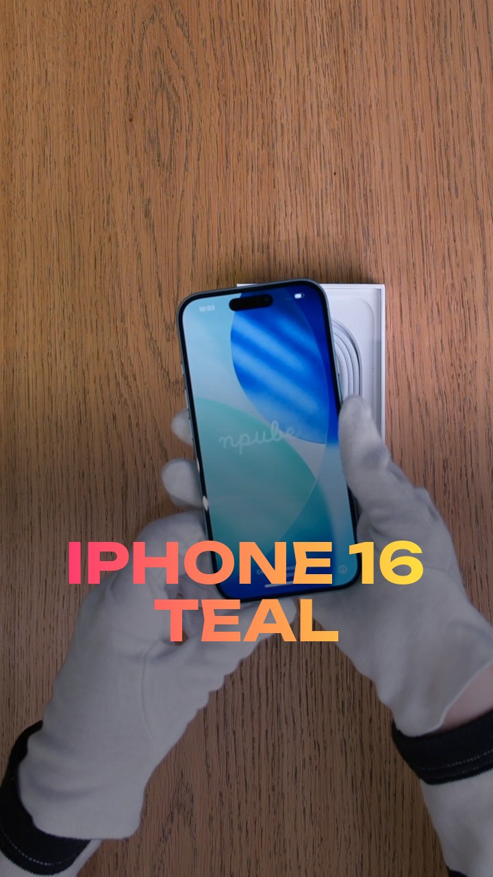 Apple iPhone 16 Teal