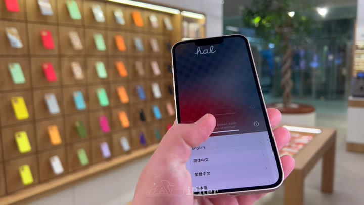 iPhone 13 Pink