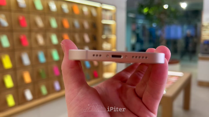 iPhone 13 Pink