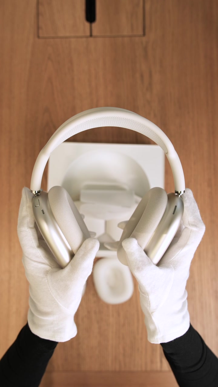 Беспроводные Наушники Apple AirPods Max (2024) Starlight