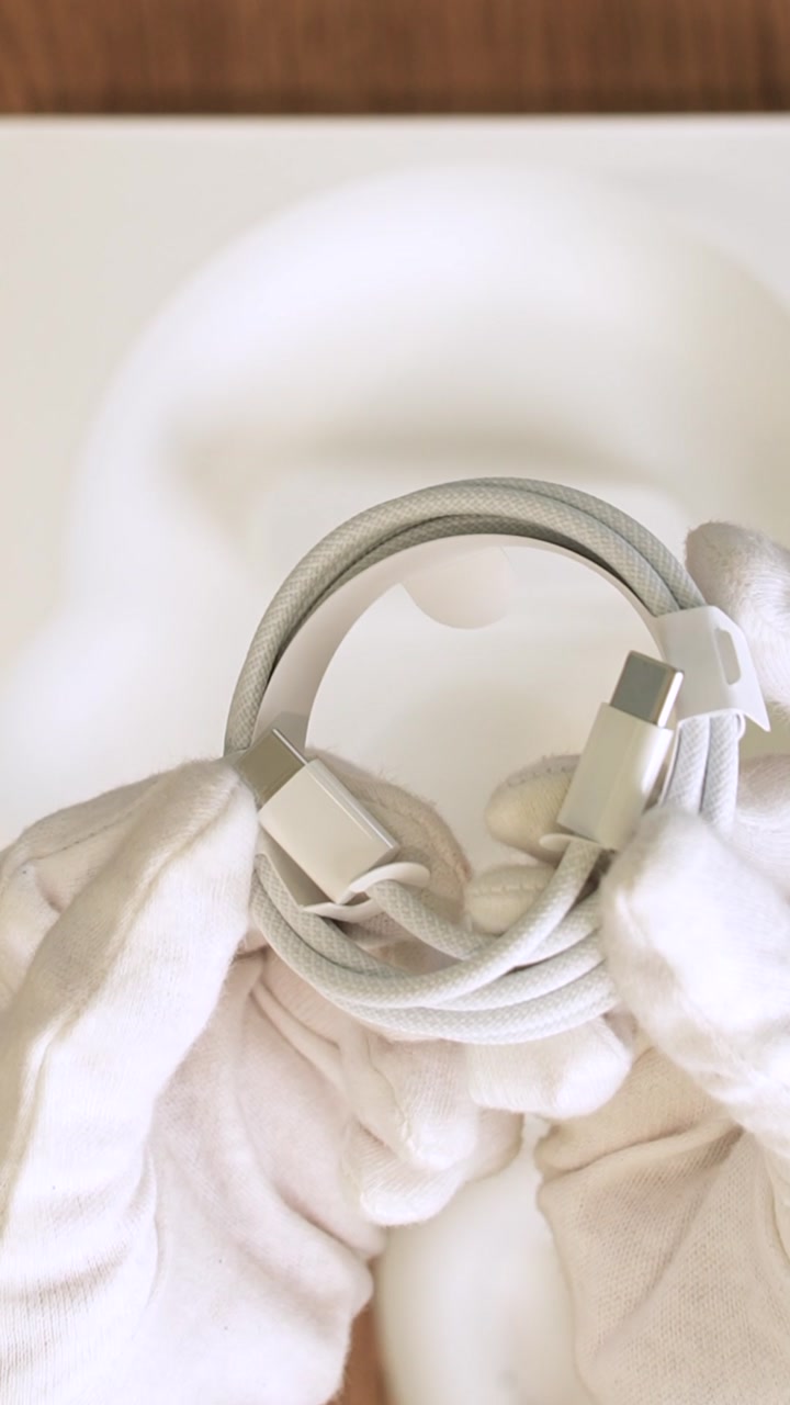 Беспроводные Наушники Apple AirPods Max (2024) Starlight