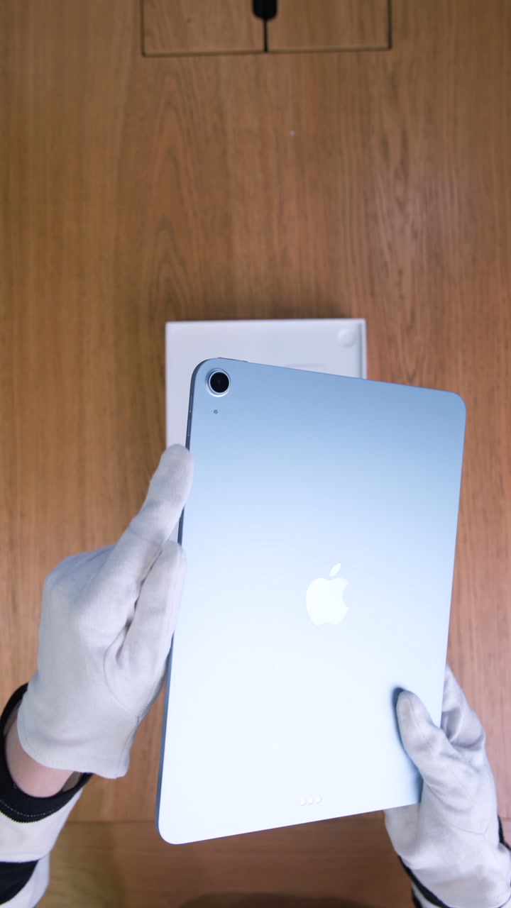 Apple iPad Air 7 (2025) 11 дюймов Wi-Fi Blue (Синий)