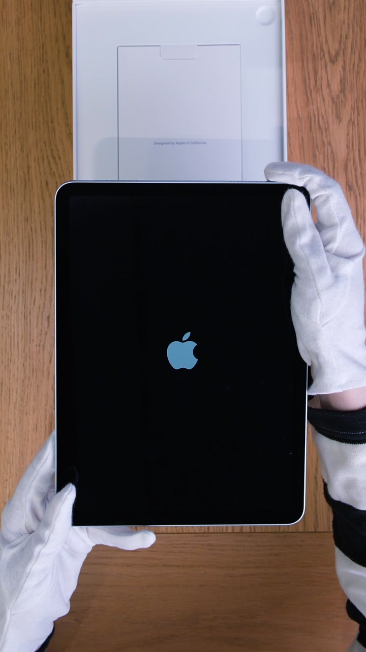 Apple iPad Air 7 (2025) 11 дюймов Wi-Fi Blue (Синий)