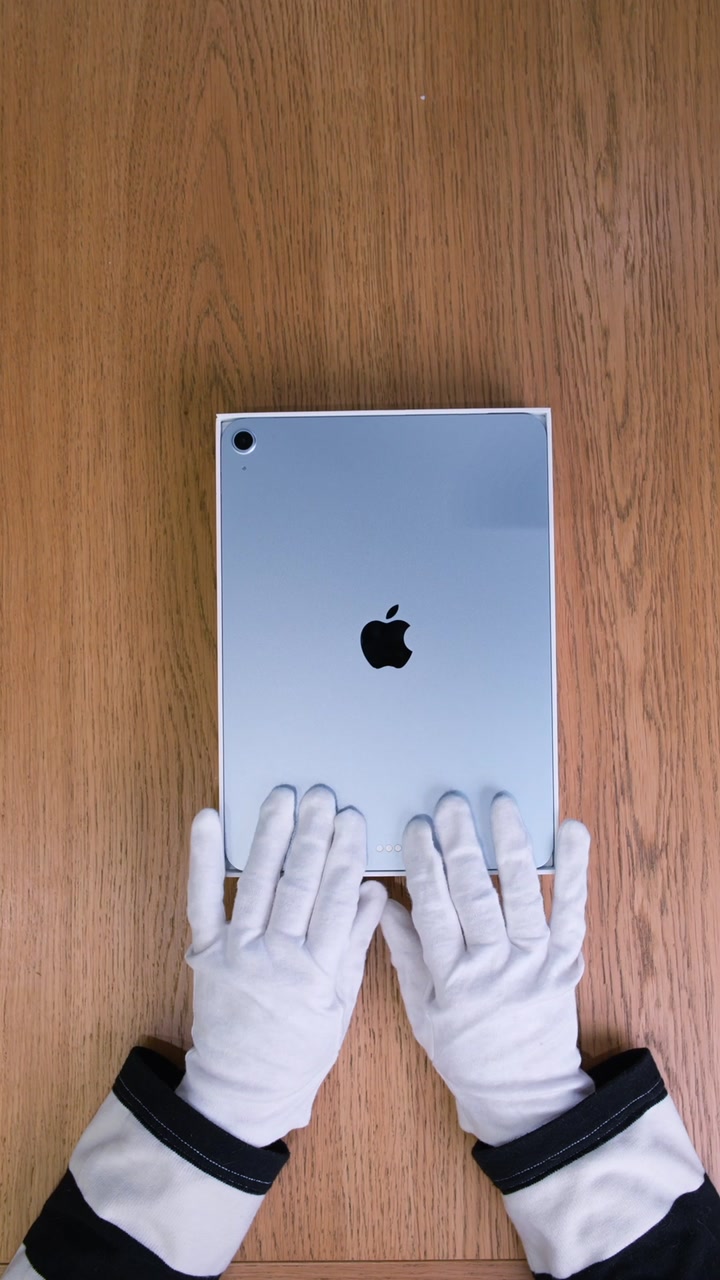 Apple iPad Air 7 (2025) 11 дюймов Wi-Fi Blue (Синий)
