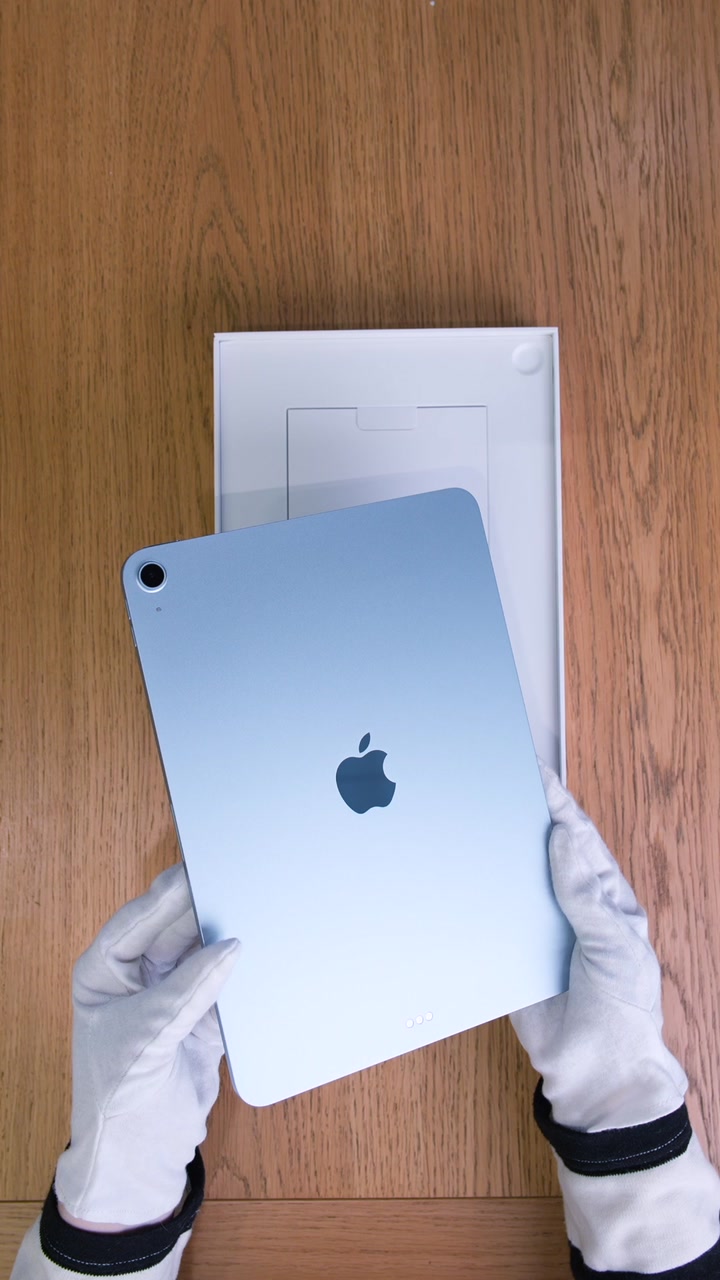 Apple iPad Air 7 (2025) 11 дюймов Wi-Fi Blue (Синий)