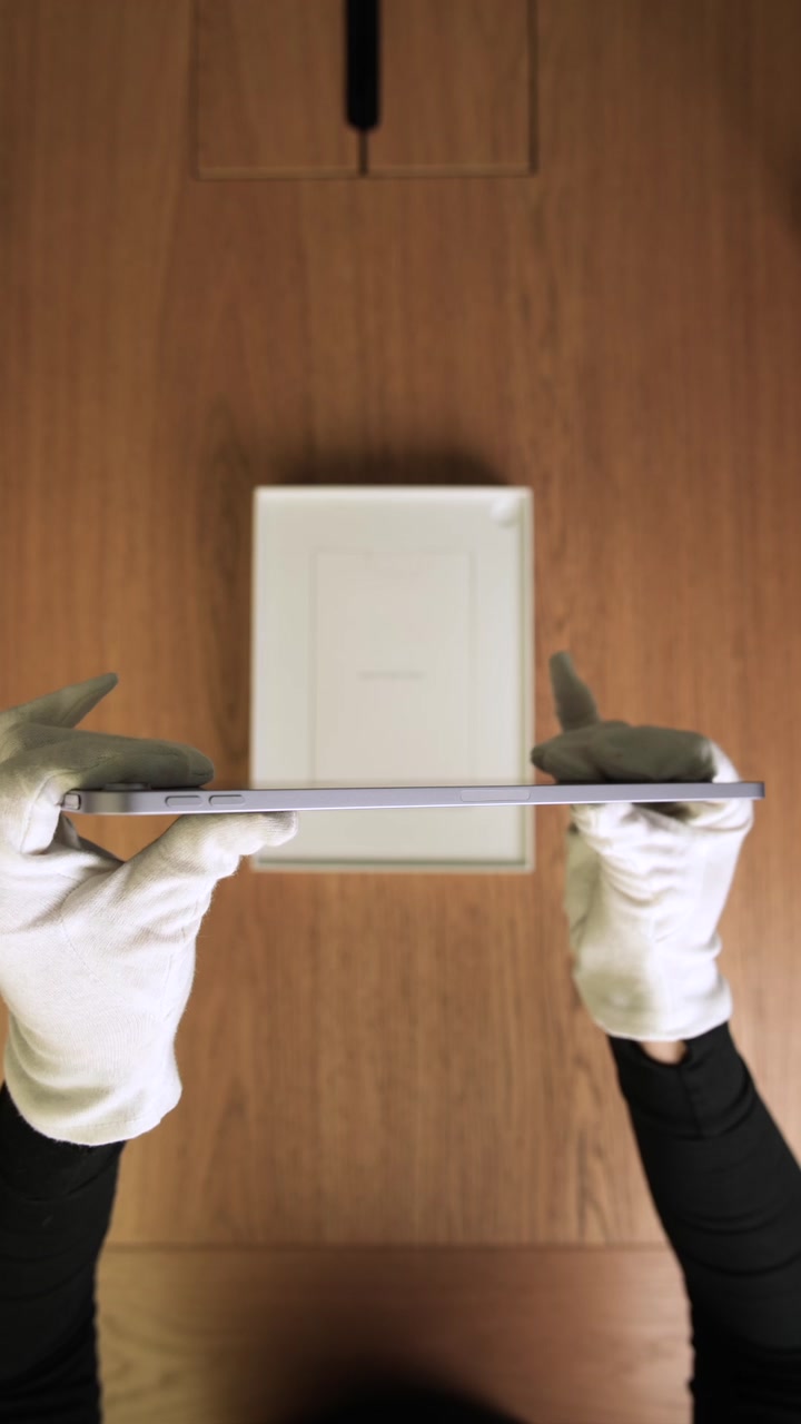 Apple iPad Air 7 (2025) 11 дюймов Wi-Fi Purple (Фиолетовый)