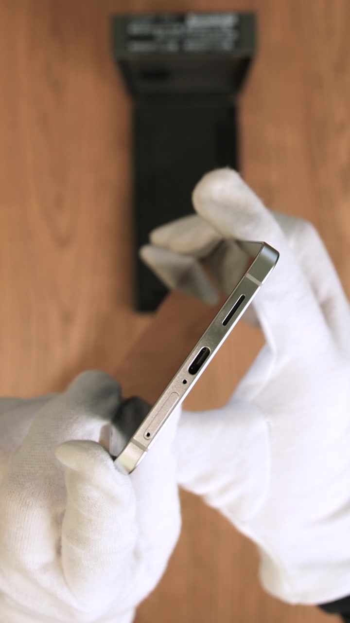 Смартфон Samsung Galaxy S25 Edge (Titanium Icyblue) SM-S937 (Dual Nano-sim + eSim)