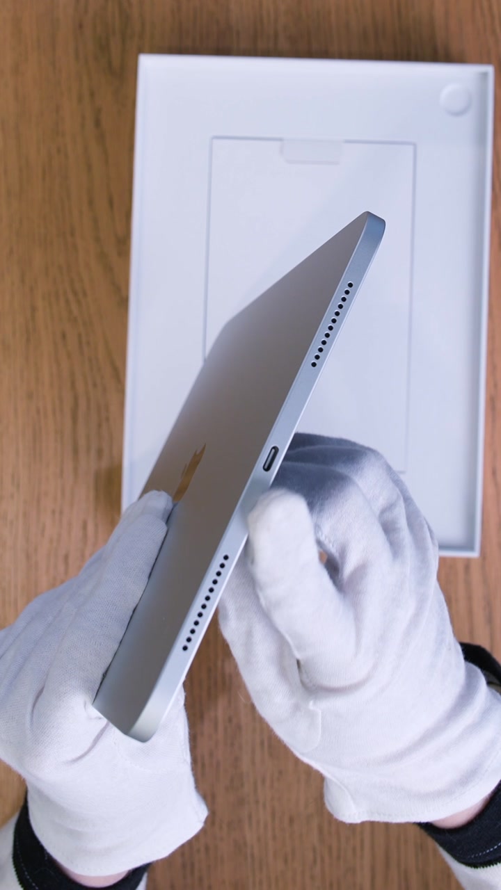 Apple iPad 11 (2025) Wi-Fi Silver (Серебристый)
