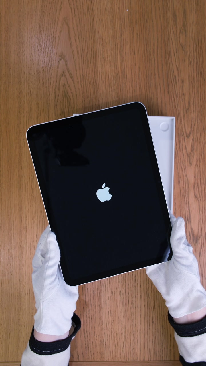Apple iPad 11 (2025) Wi-Fi Silver (Серебристый)
