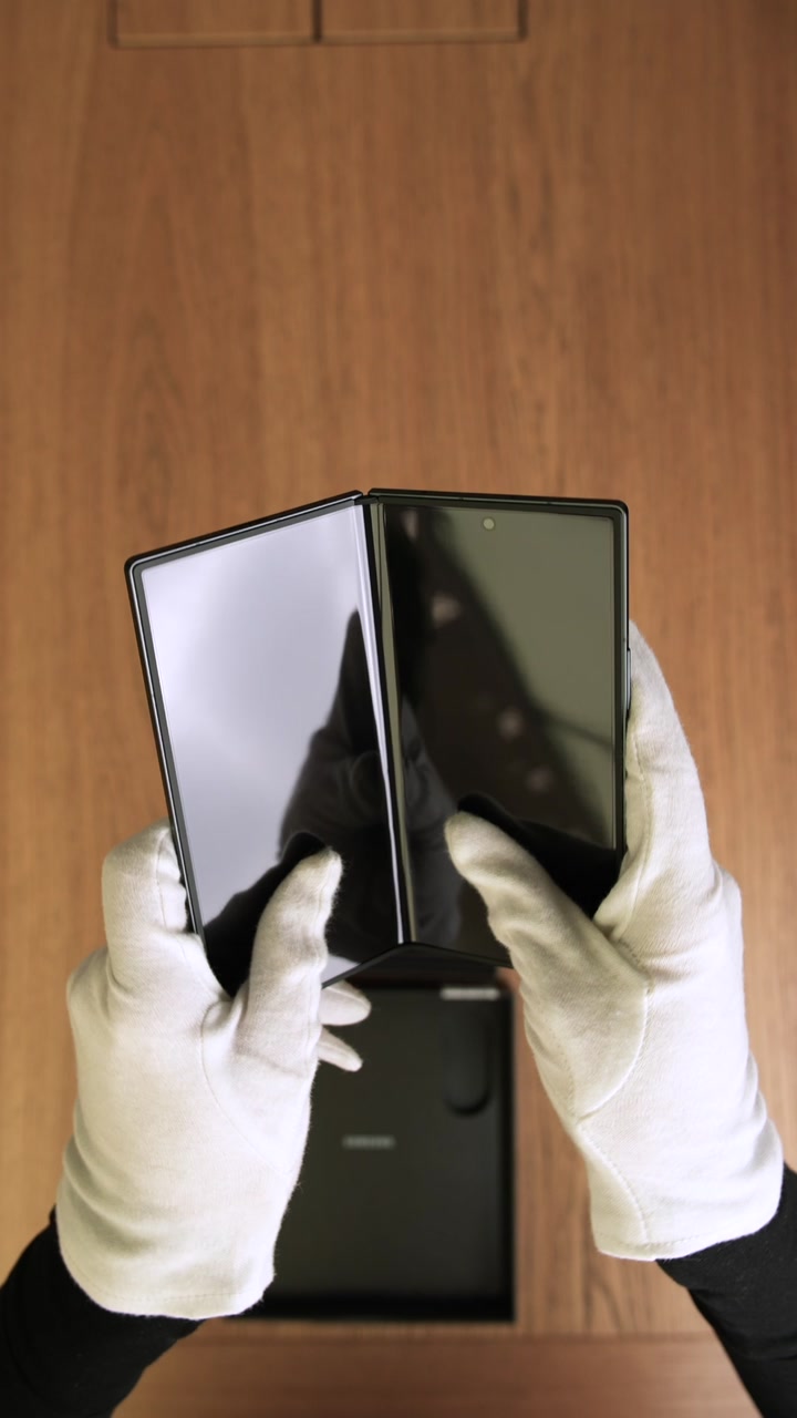 Смартфон Samsung Galaxy Z Fold 7 (Jet Black) SM-F966 (Dual Nano-sim + eSim)