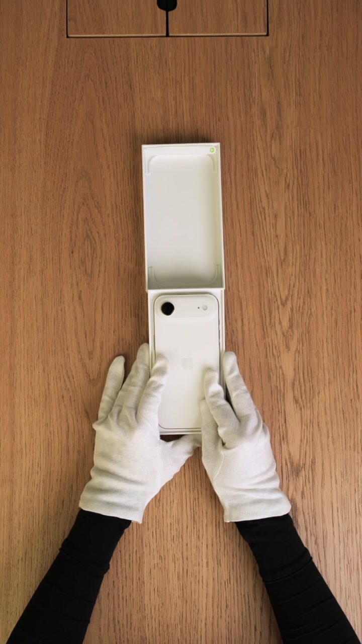 Apple iPhone Air Light Gold (Золотой) eSim + eSim