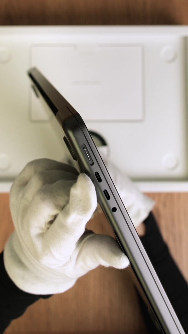 MacBook Pro 14'' Space Black