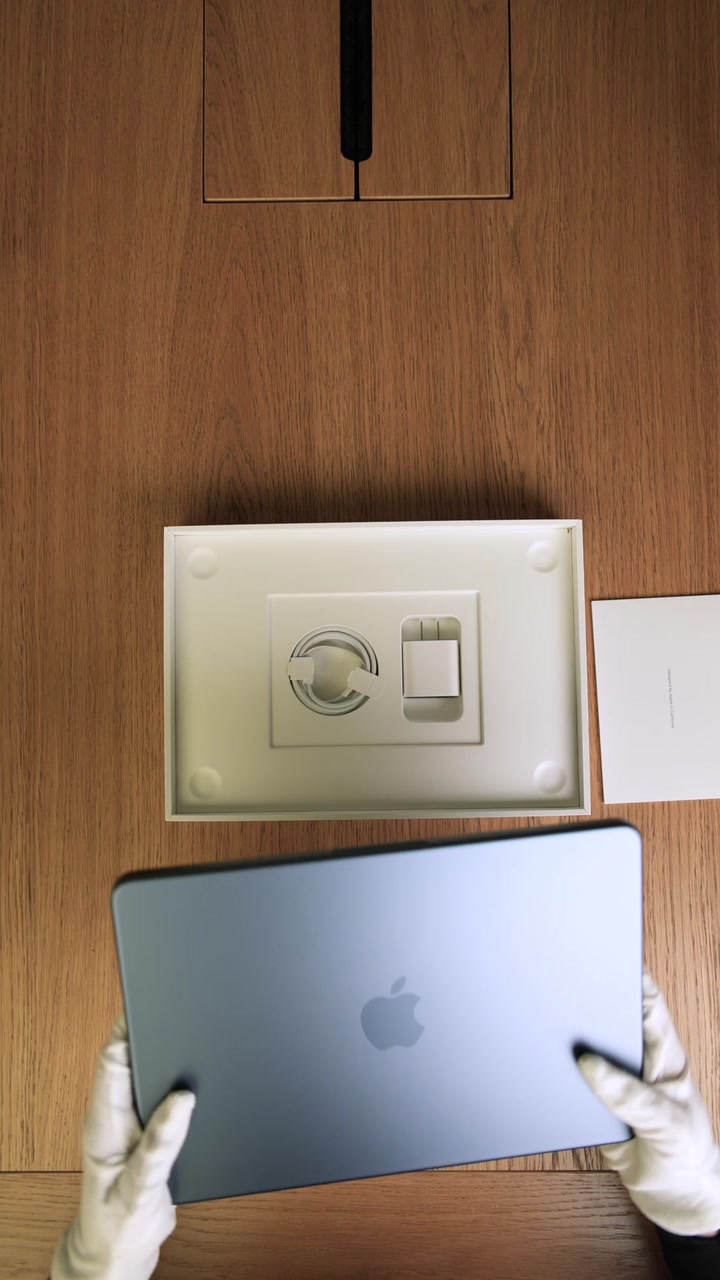 Apple MacBook Neo (2026) A18 Pro 512Gb Indigo