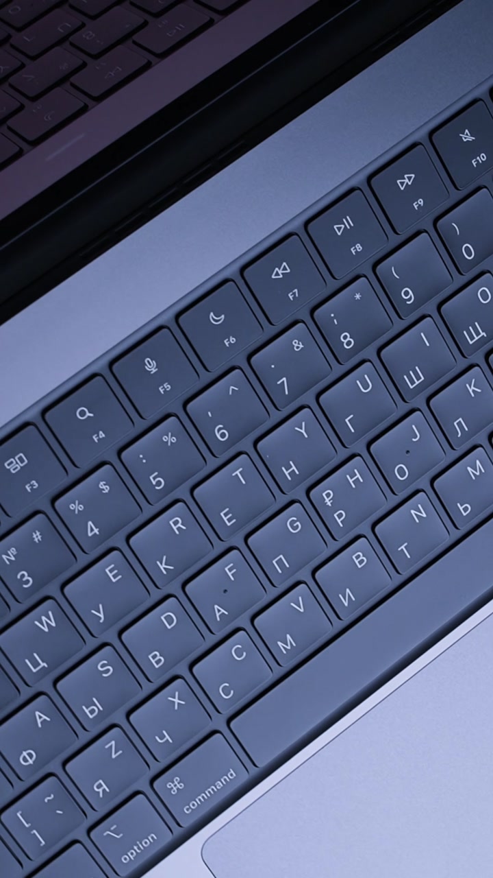 Apple MacBook Pro 16 (2026) Space Black