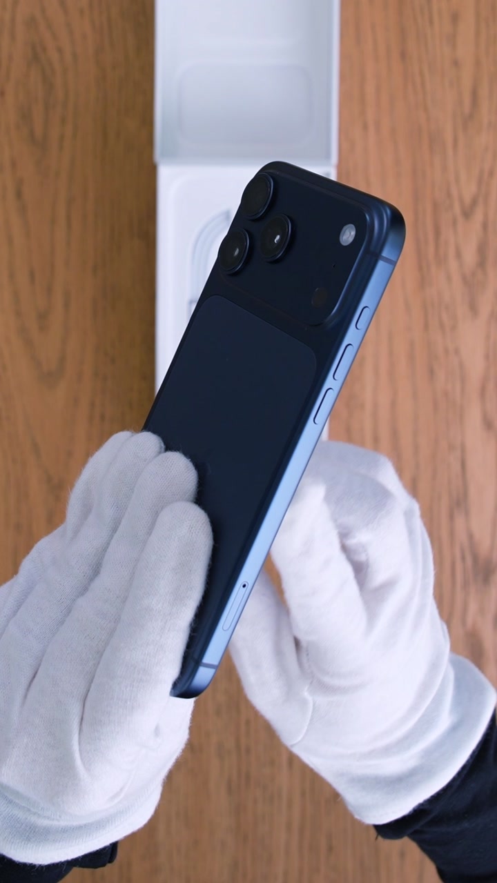 Apple iPhone 17 Pro Max Deep Blue (Тёмно-синий)