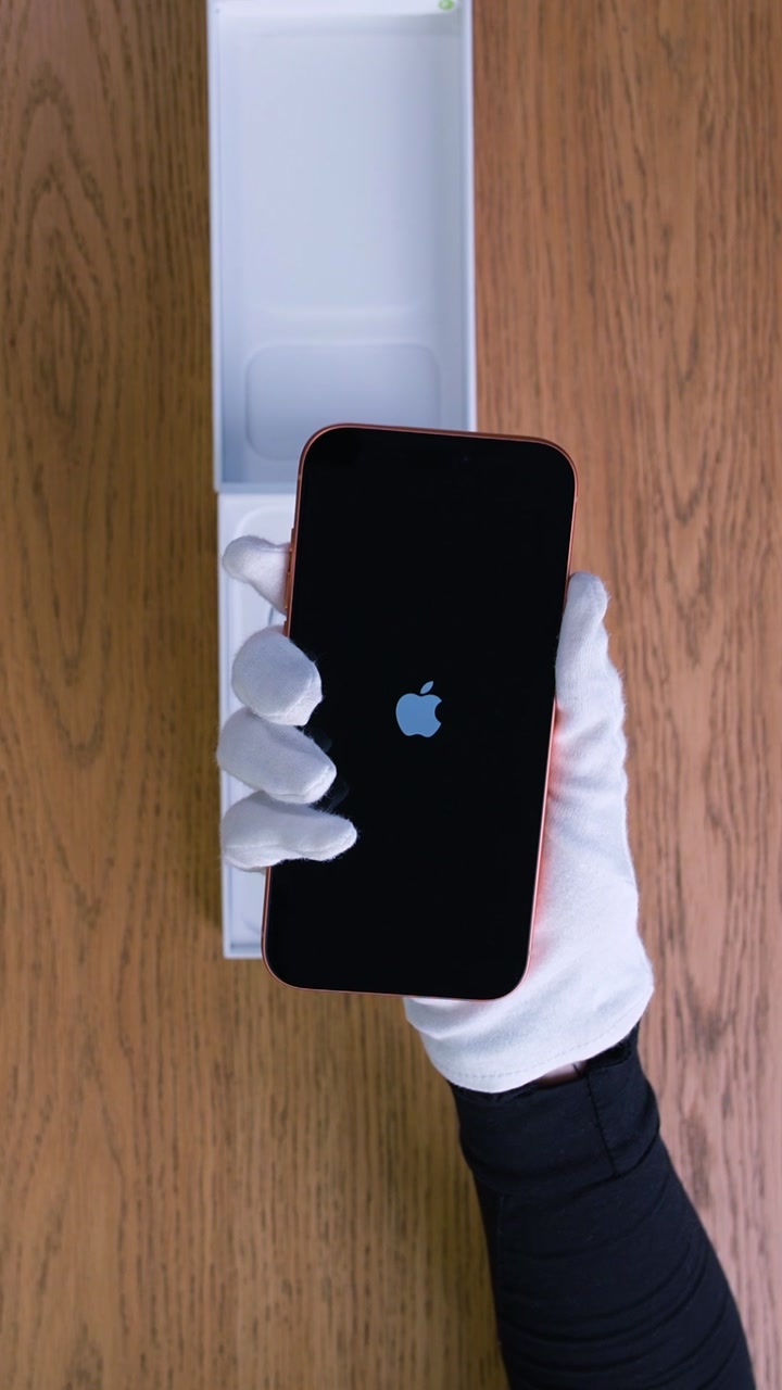 Apple iPhone 17 Pro Max Cosmic Orange (Оранжевый) eSim + eSim