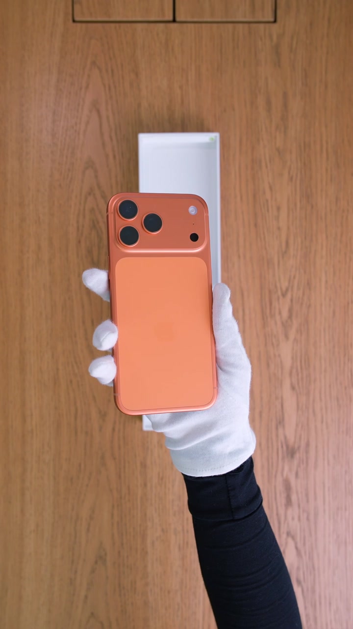 Apple iPhone 17 Pro Max Cosmic Orange (Оранжевый) eSim + eSim