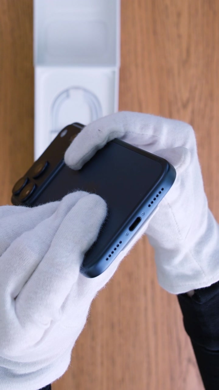 Apple iPhone 17 Pro Max Deep Blue (Тёмно-синий) eSim + eSim