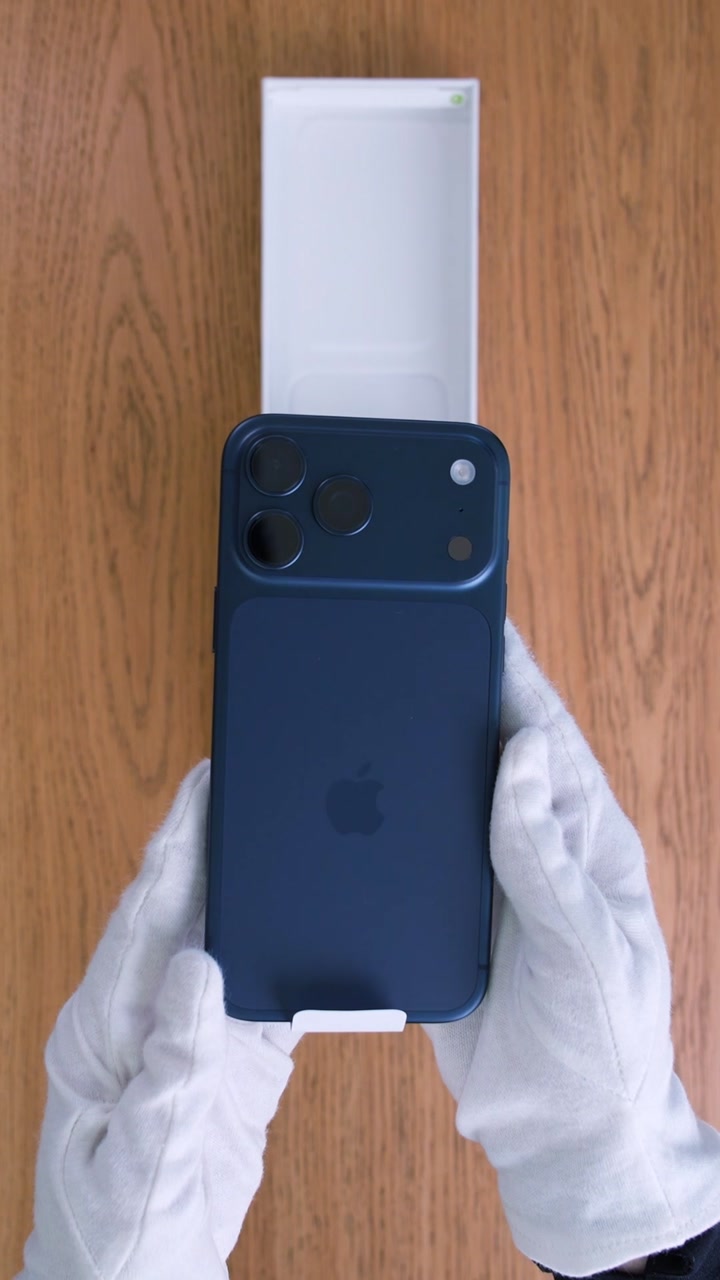 Apple iPhone 17 Pro Max Deep Blue (Тёмно-синий) eSim + eSim