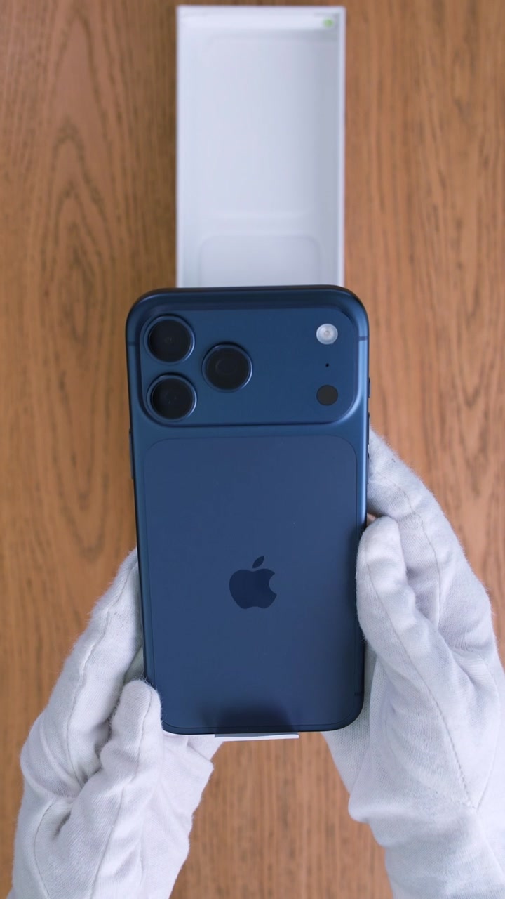 Apple iPhone 17 Pro Max Deep Blue (Тёмно-синий) eSim + eSim