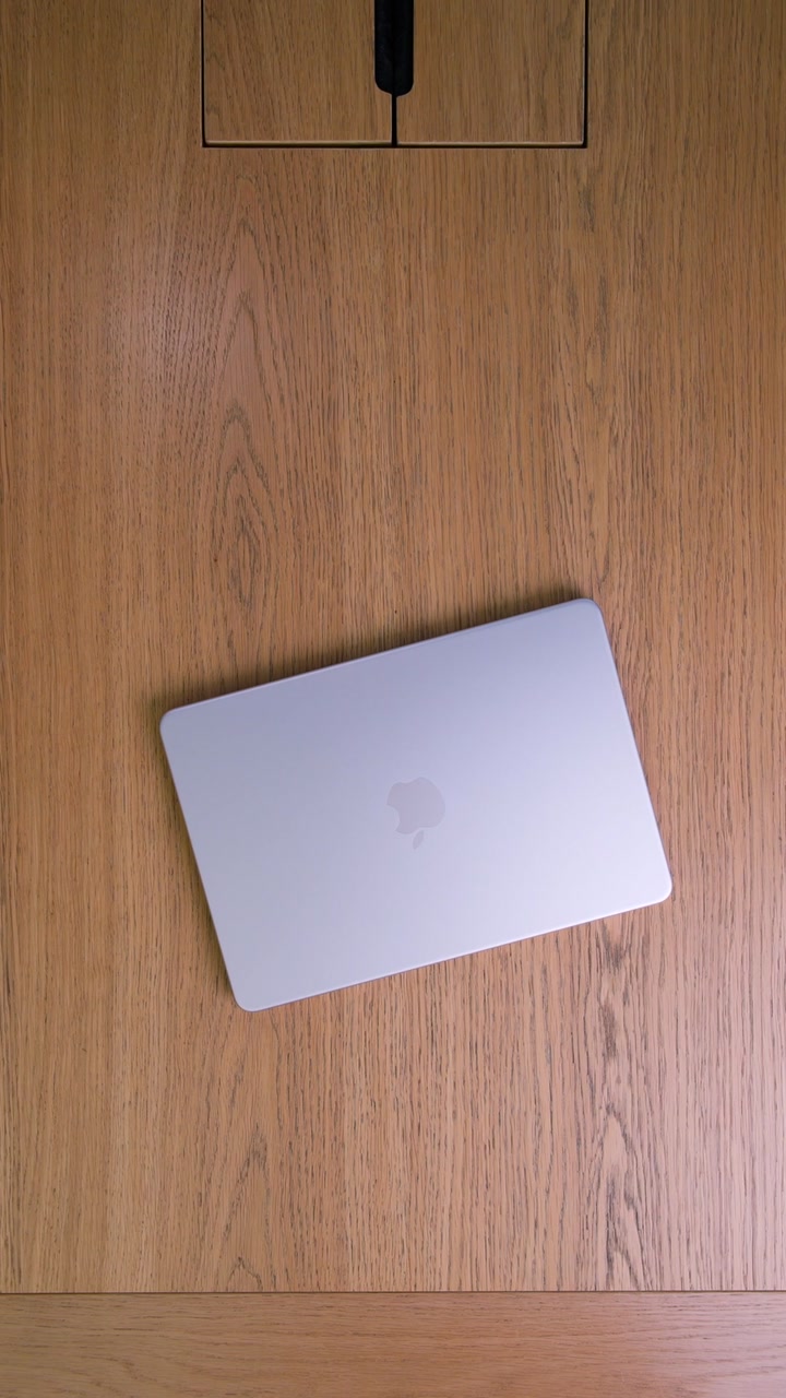 Apple MacBook Neo (2026) A18 Pro (6CPU/5GPU/8GB/512GB) Blush (MHFJ4)