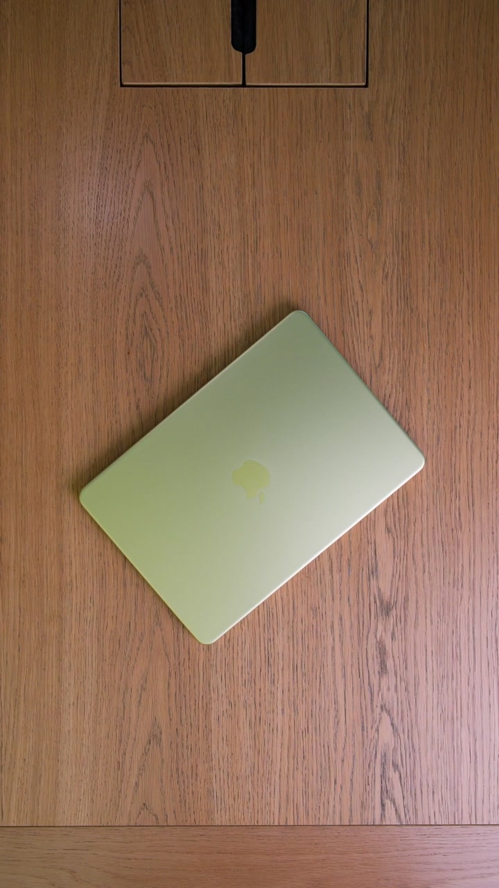 Apple MacBook Neo (2026) A18 Pro (6CPU/5GPU/8GB/512GB) Citrus (MHFE4)