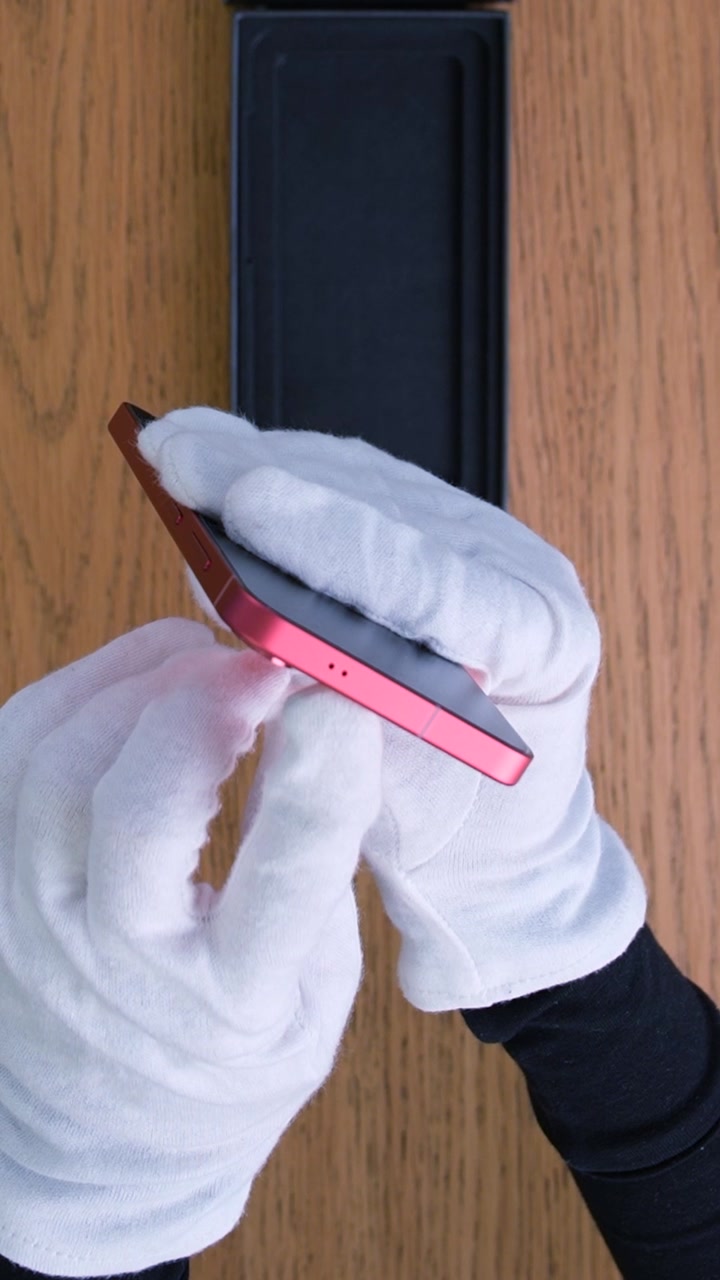 Смартфон Samsung Galaxy S25 5G (Coral) SM-S931/DS