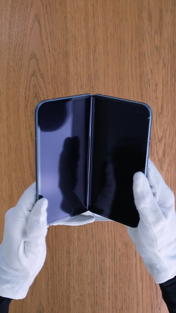 Смартфон Google Pixel 10 Pro Fold (Moonstone) Nano-sim + eSim