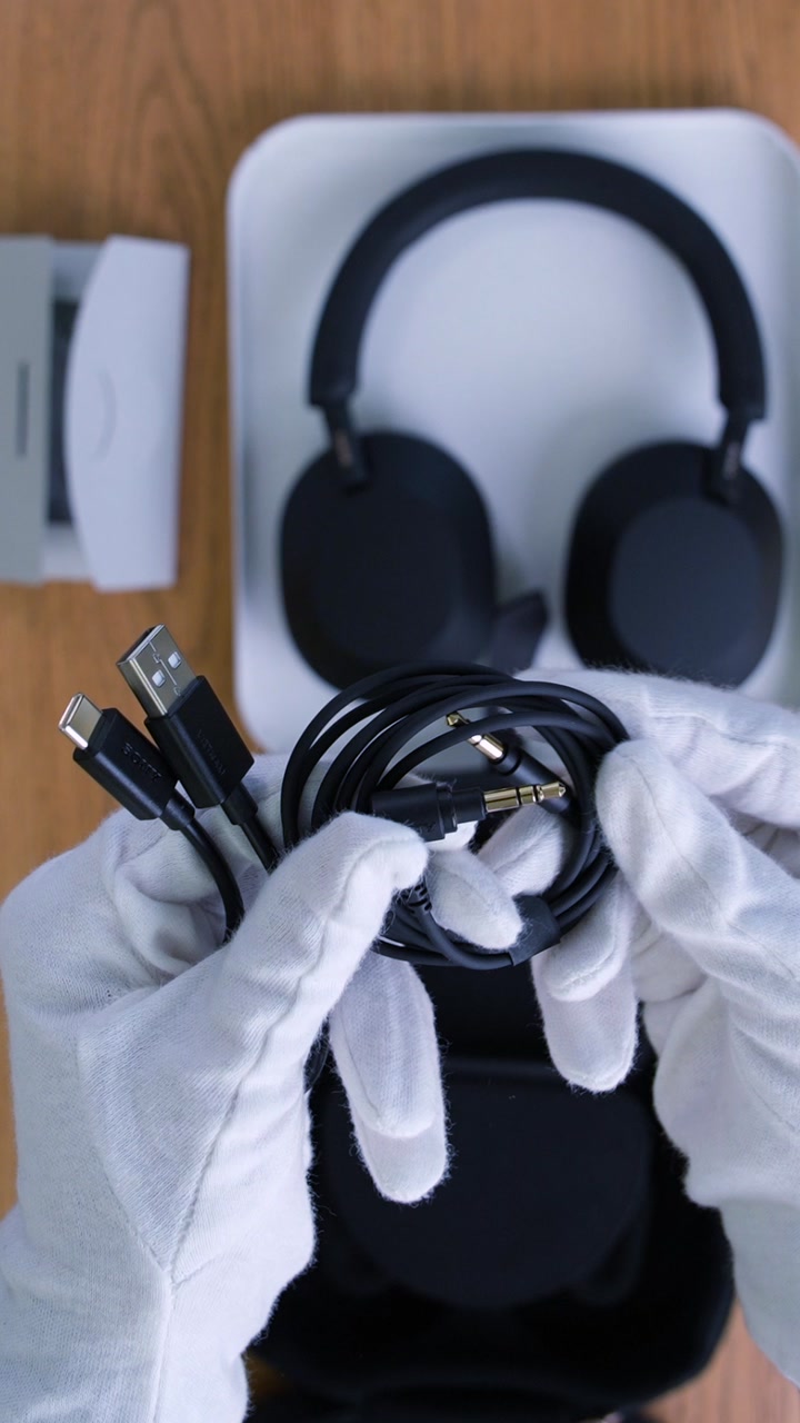 Sony WH-1000XM5 Wireless Headphones (Чёрный)