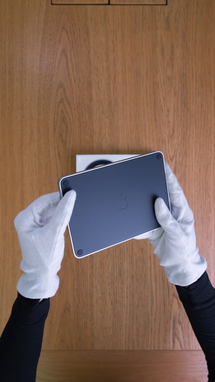 Трекпад Apple Magic Trackpad 3 (Black) USB-C (MXKA3)