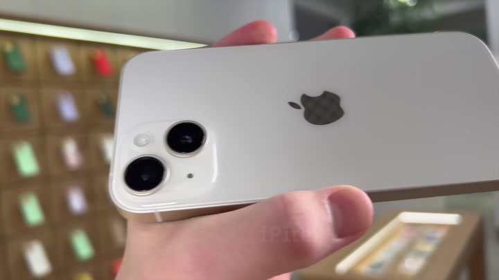iPhone 14 Starlight