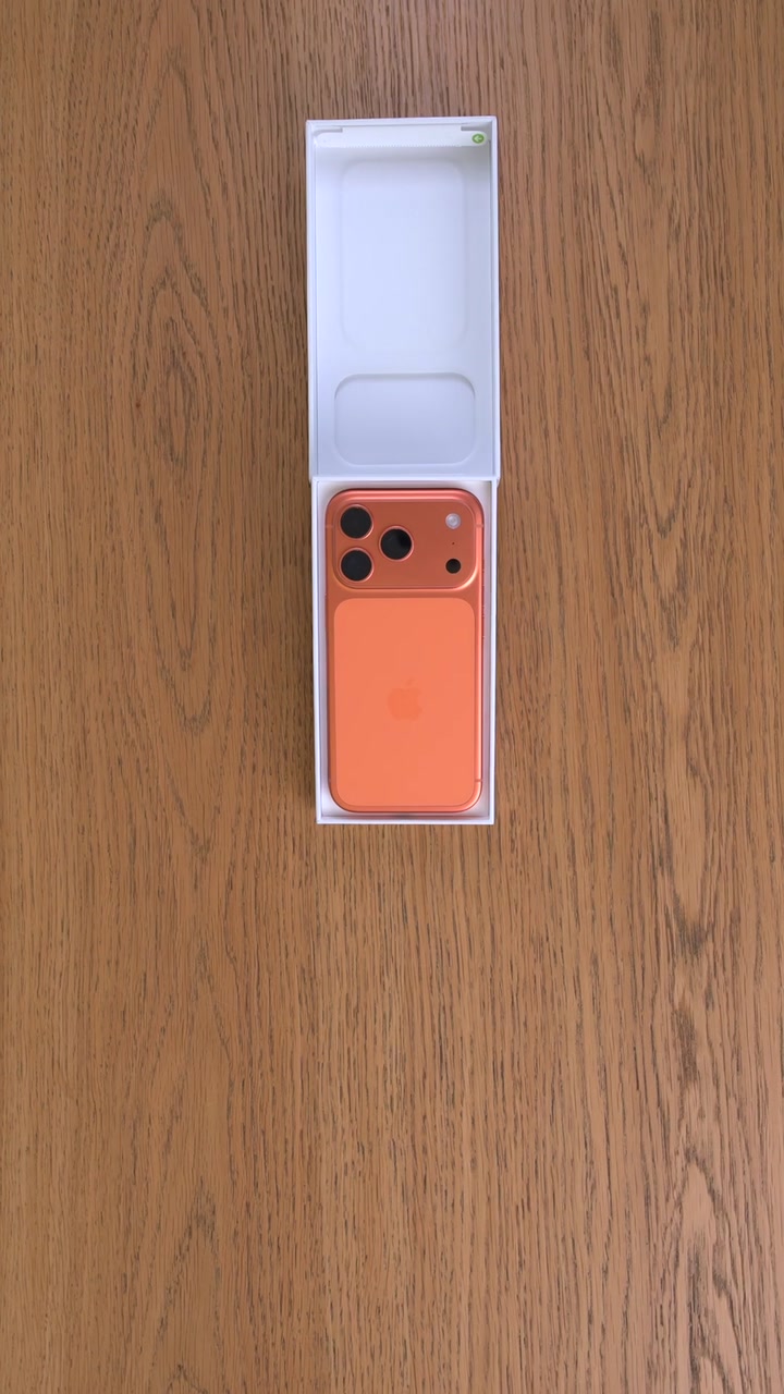 Apple iPhone 17 Pro Cosmic Orange (Оранжевый) Nano-sim + eSim