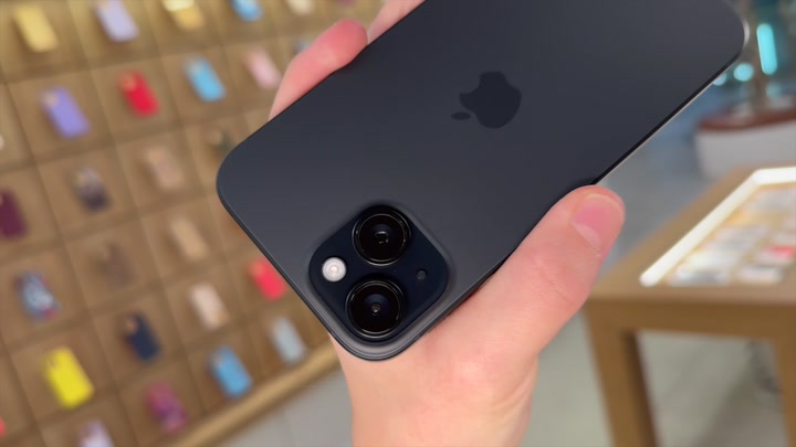 iPhone 15 Black