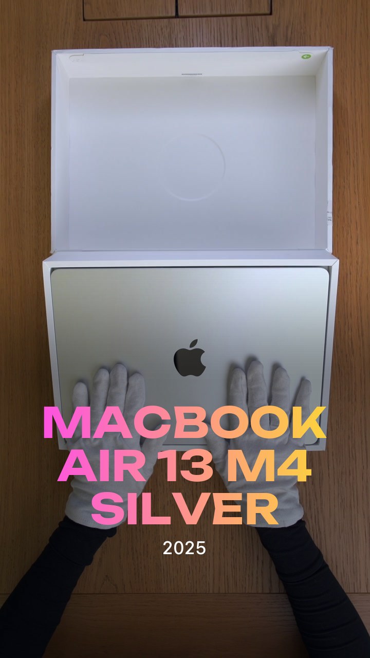 Apple MacBook Air 13 (2025) M4 (10CPU/8GPU/16GB/256GB) Silver (MW0W3)