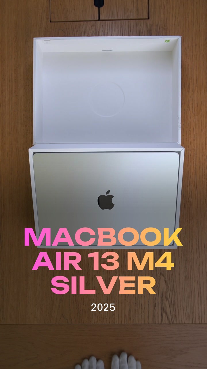 Apple MacBook Air 13 (2025) M4 (10CPU/8GPU/16GB/256GB) Silver (MW0W3)