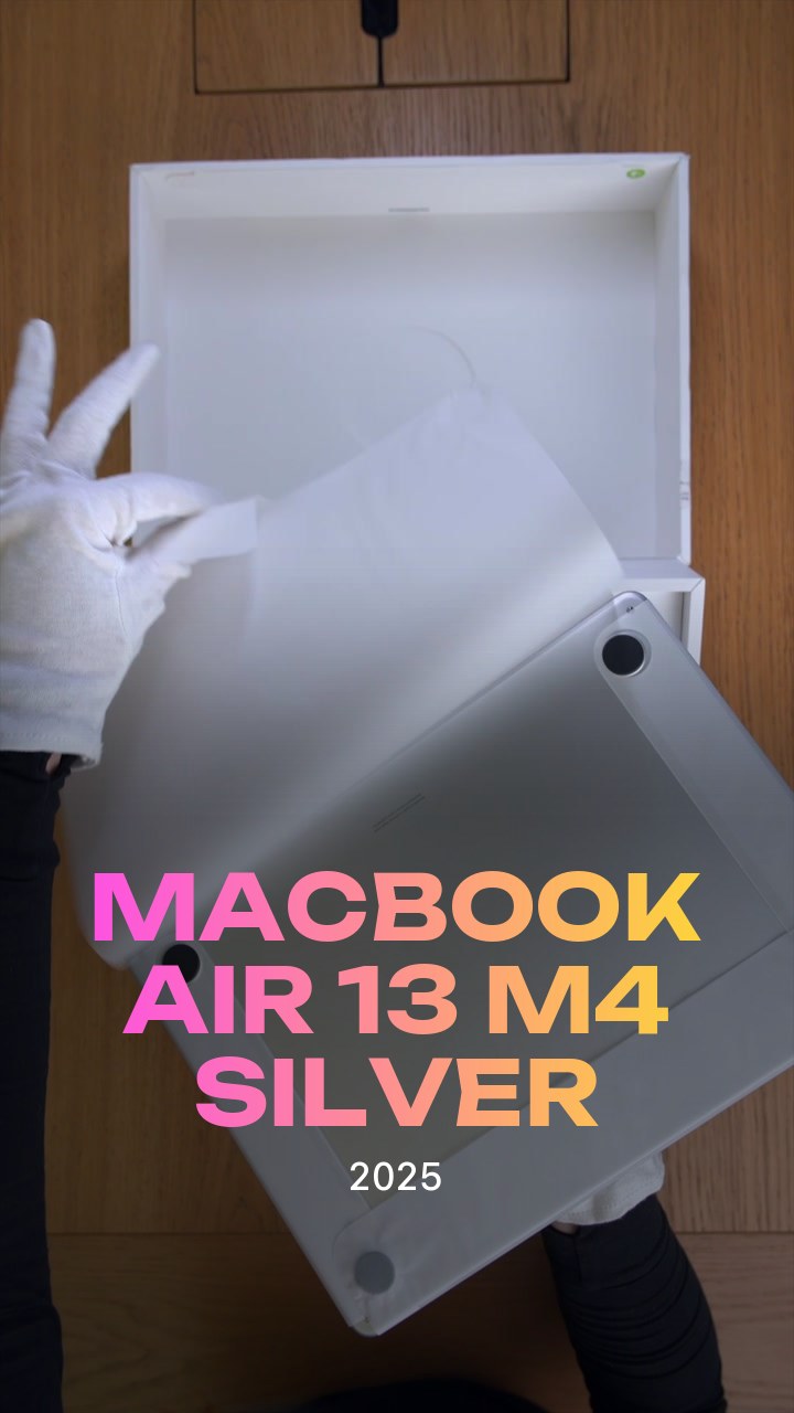 Apple MacBook Air 13 (2025) M4 (10CPU/8GPU/16GB/256GB) Silver (MW0W3)