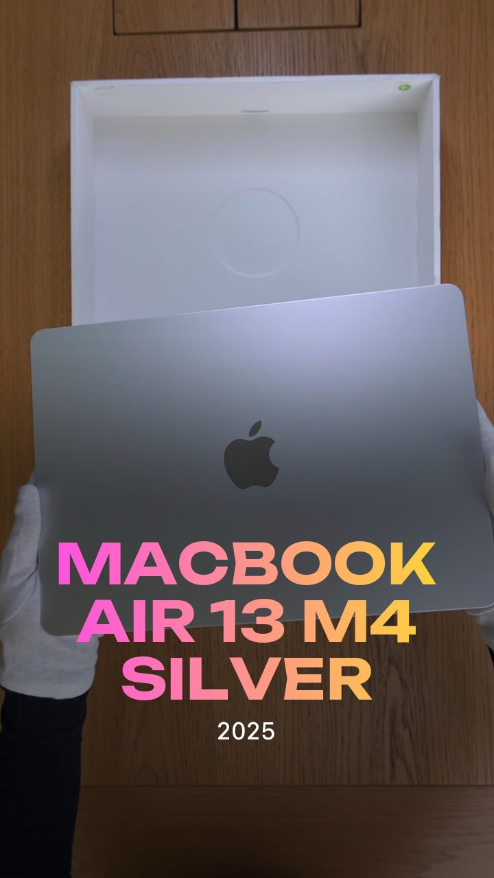 Apple MacBook Air 13 (2025) M4 (10CPU/8GPU/16GB/256GB) Silver (MW0W3)